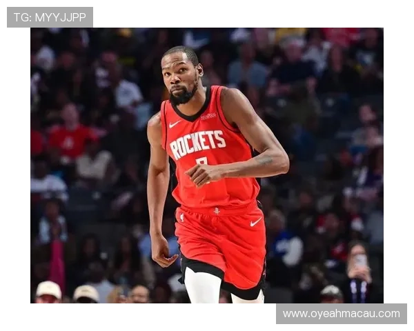 杜兰特回应传闻专注赛季再前行